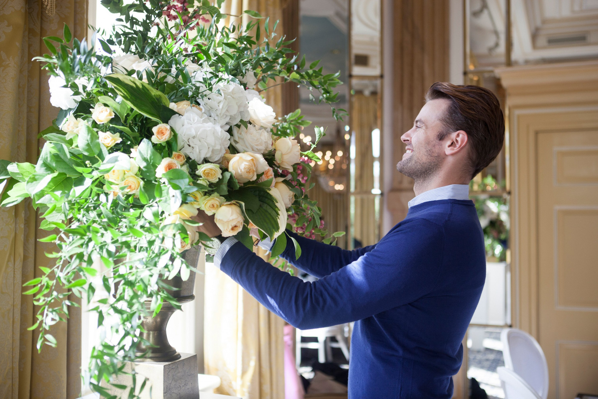 wie dragen corsages op bruiloft wie dragen corsages op bruiloft