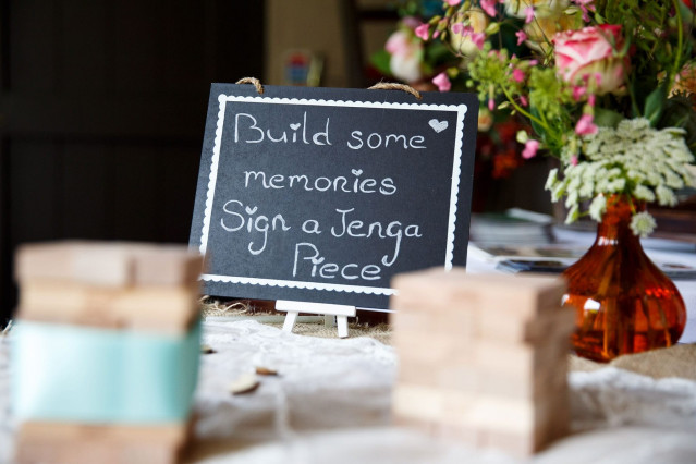 Jenga als gastenboek