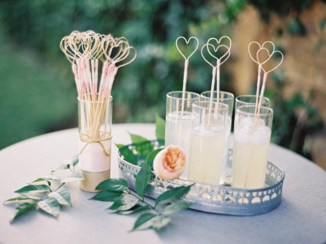 Cocktails die je kunt serveren op een verlovingsfeest